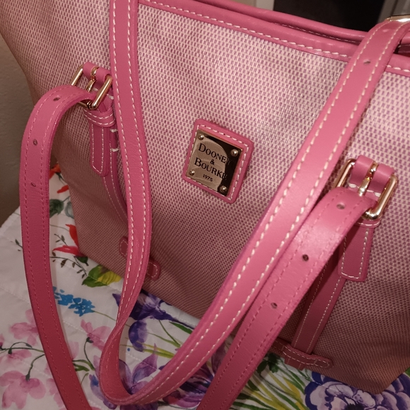 Dooney bourke tote pink - Picture 8 of 12